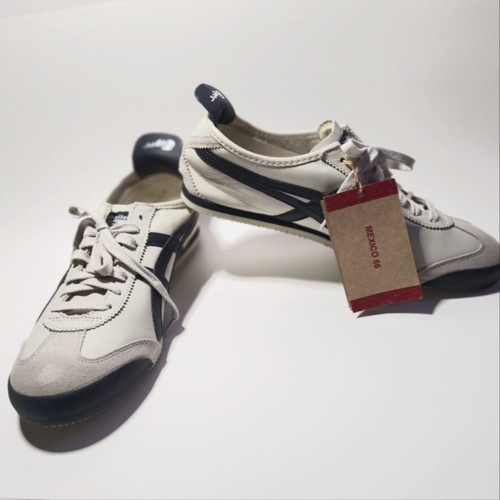 Onitsuka tiger men’s and women’s white and navy trainers - Picture 2 of 9